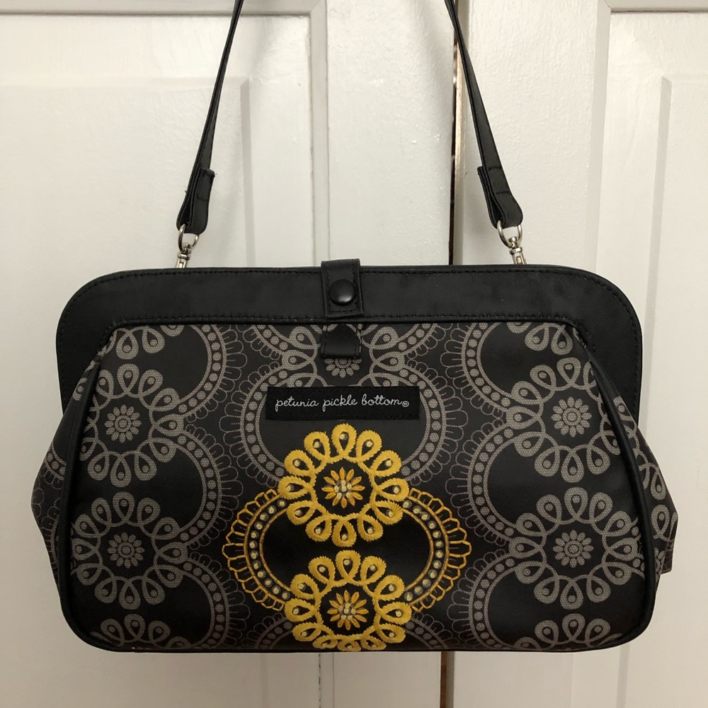 EUC Petunia Pickle Bottom Crosstown Clutch